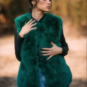 дамски елек от еко косъм арт.508