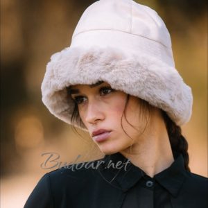 дамска шапка с мека периферия арт.330