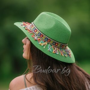 Дамска шапка "Федора" с етно акцент  арт.Р055