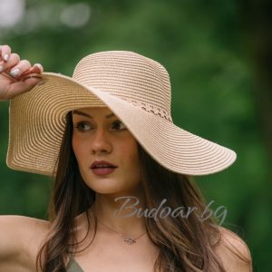 Дамска шапка с широка периферия арт.Р050