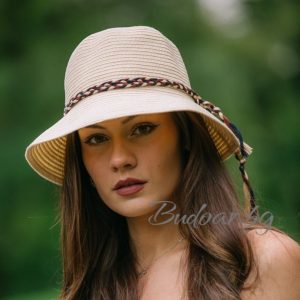 Дамска шапка с плитка арт.Р035