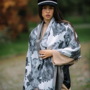 комплект шапка и луксозен шал,код Н103