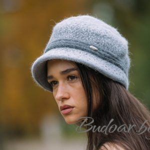 дамски шапка , код С152