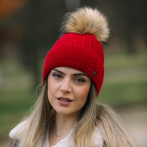 дамска шапка с маншет, код С202