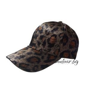 дамска шапка с козирка, код С256